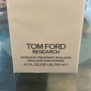Tom Ford Research Intensive Treatment Emulsion